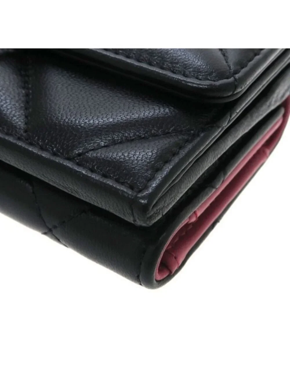 Chanel 19 Trifold Wallet